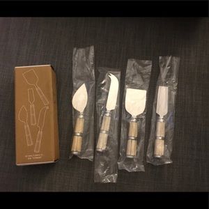 Bone cheese knives